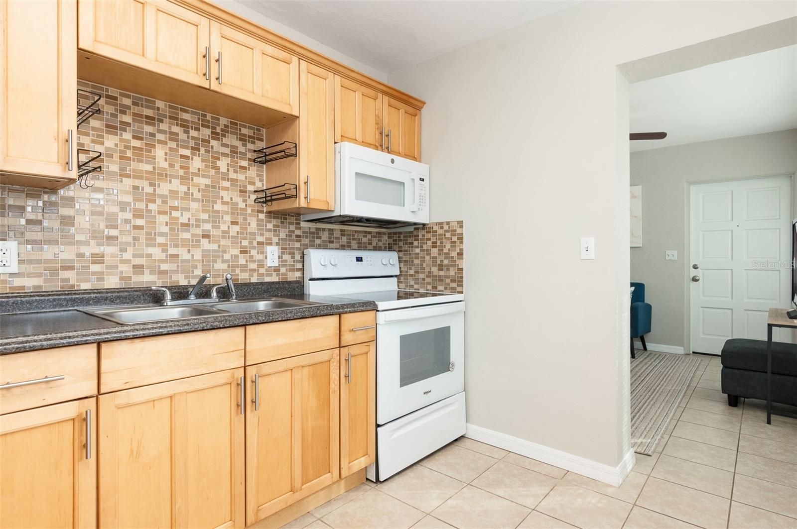 3046 35TH AVE N, ST PETERSBURG, FL, 33713