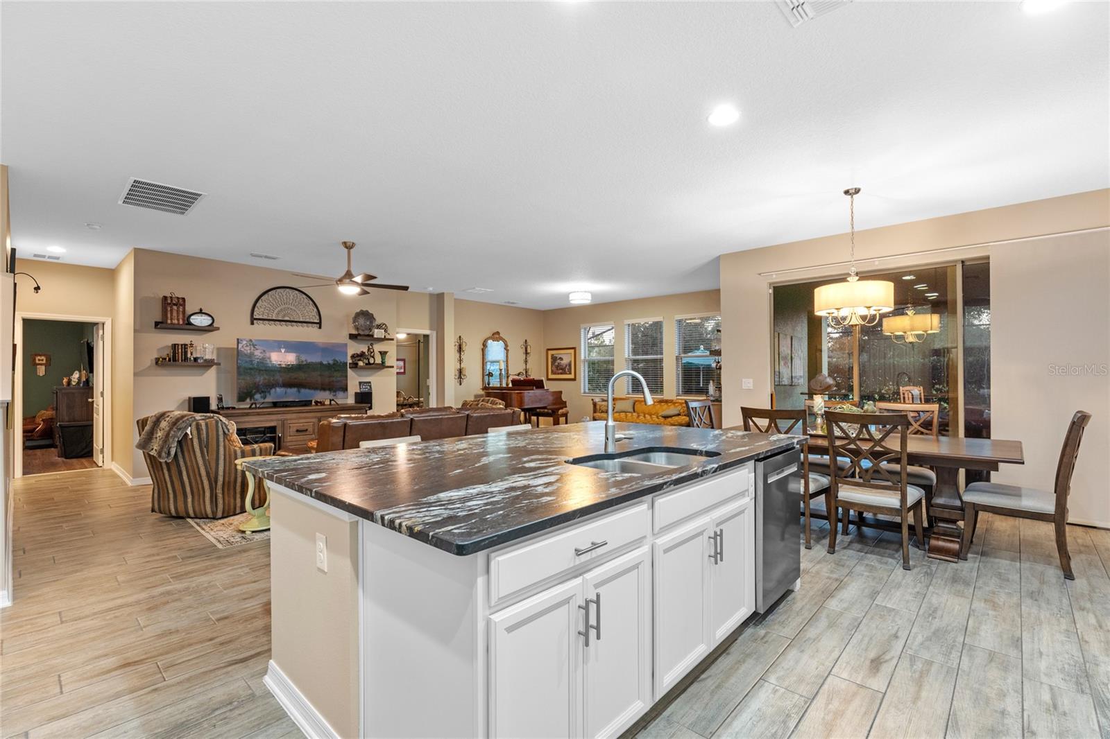 941 ORCHARD CHARM CT, OVIEDO, FL, 32765