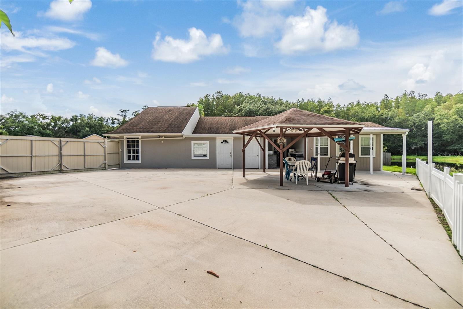 5923 BITTERWOOD CT, TAMPA, FL, 33625