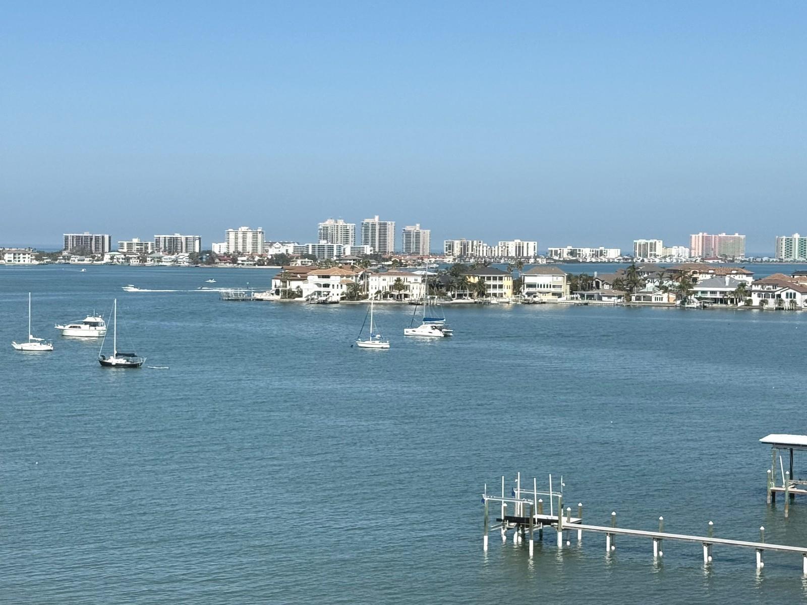 100 BLUFF VIEW DR #401A, BELLEAIR BLUFFS, FL, 33770