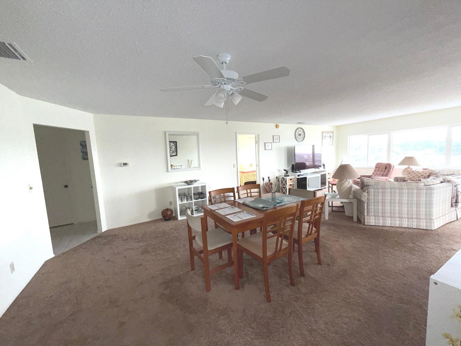100 BLUFF VIEW DR #401A, BELLEAIR BLUFFS, FL, 33770
