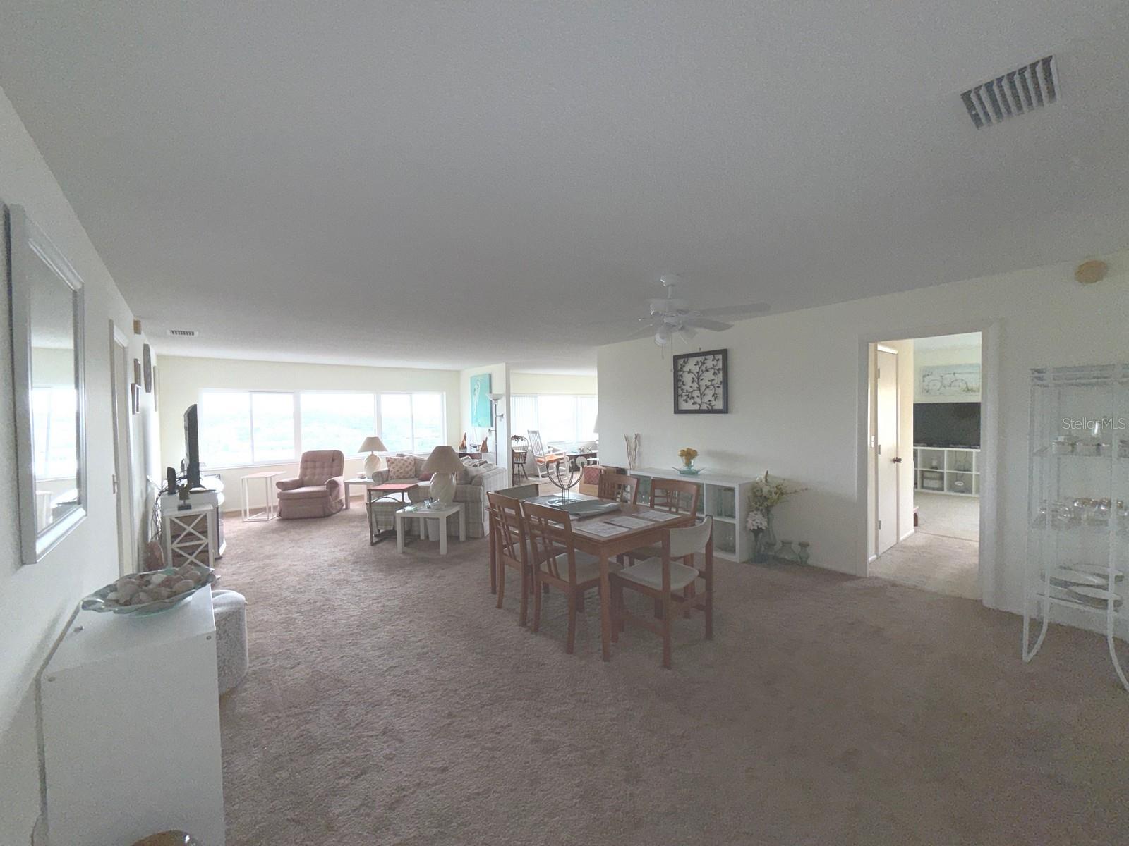 100 BLUFF VIEW DR #401A, BELLEAIR BLUFFS, FL, 33770