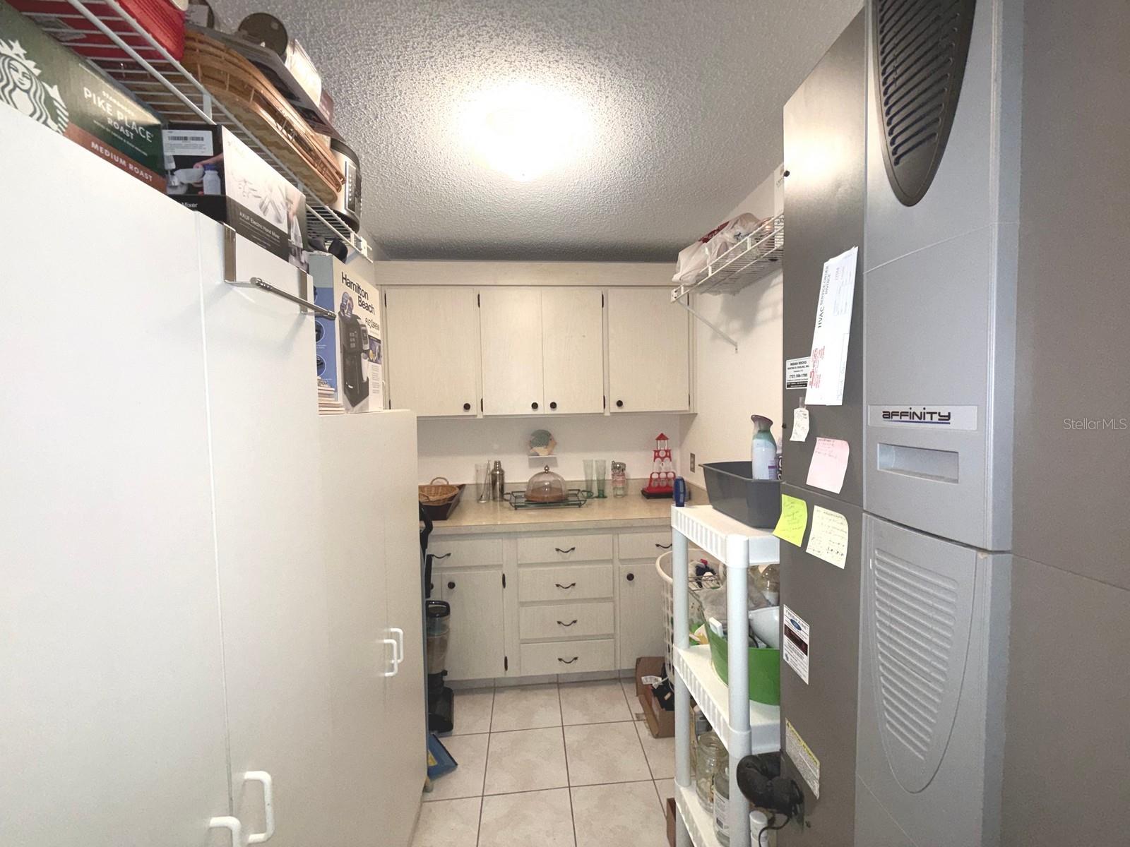 100 BLUFF VIEW DR #401A, BELLEAIR BLUFFS, FL, 33770