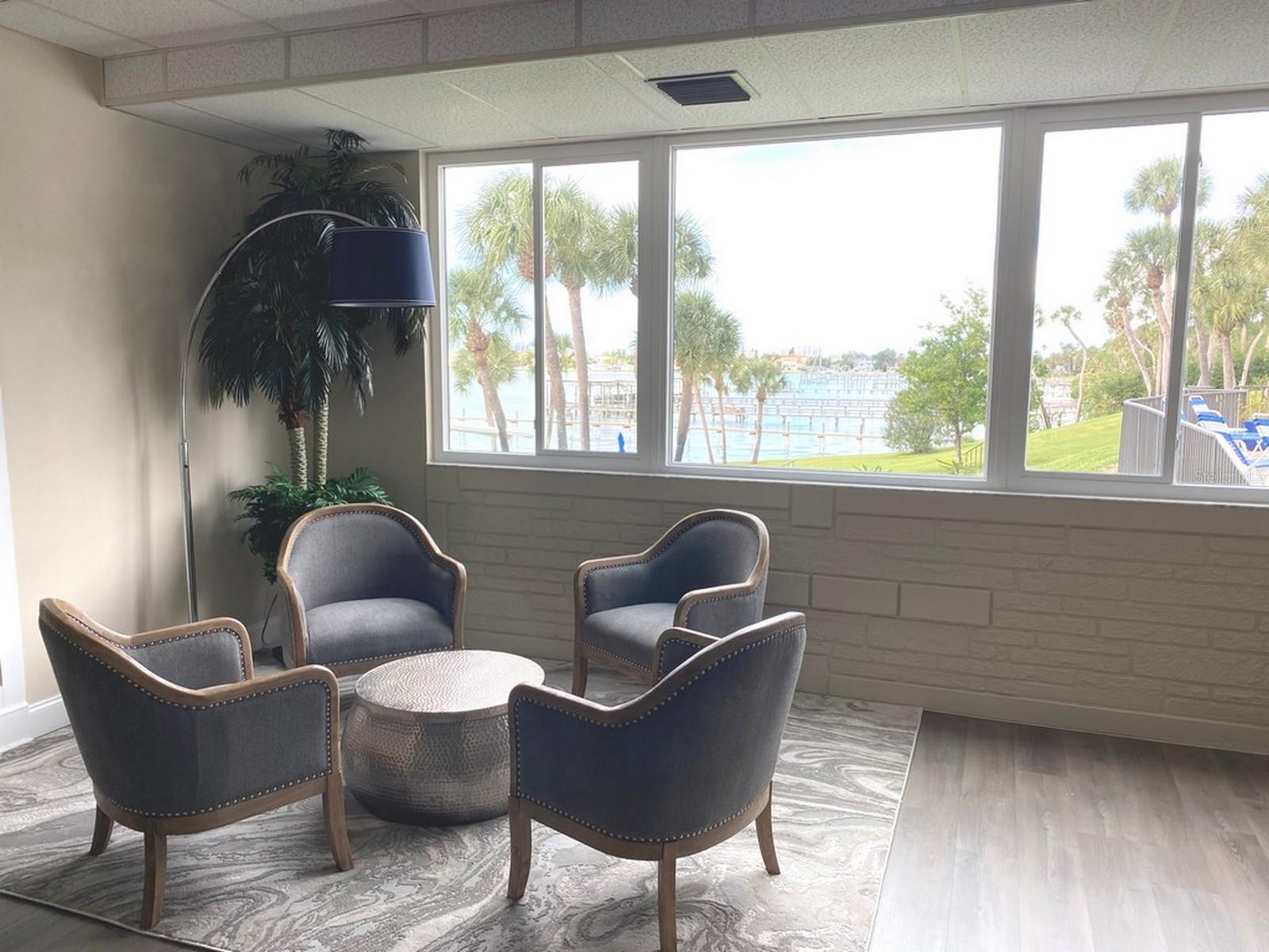 100 BLUFF VIEW DR #401A, BELLEAIR BLUFFS, FL, 33770
