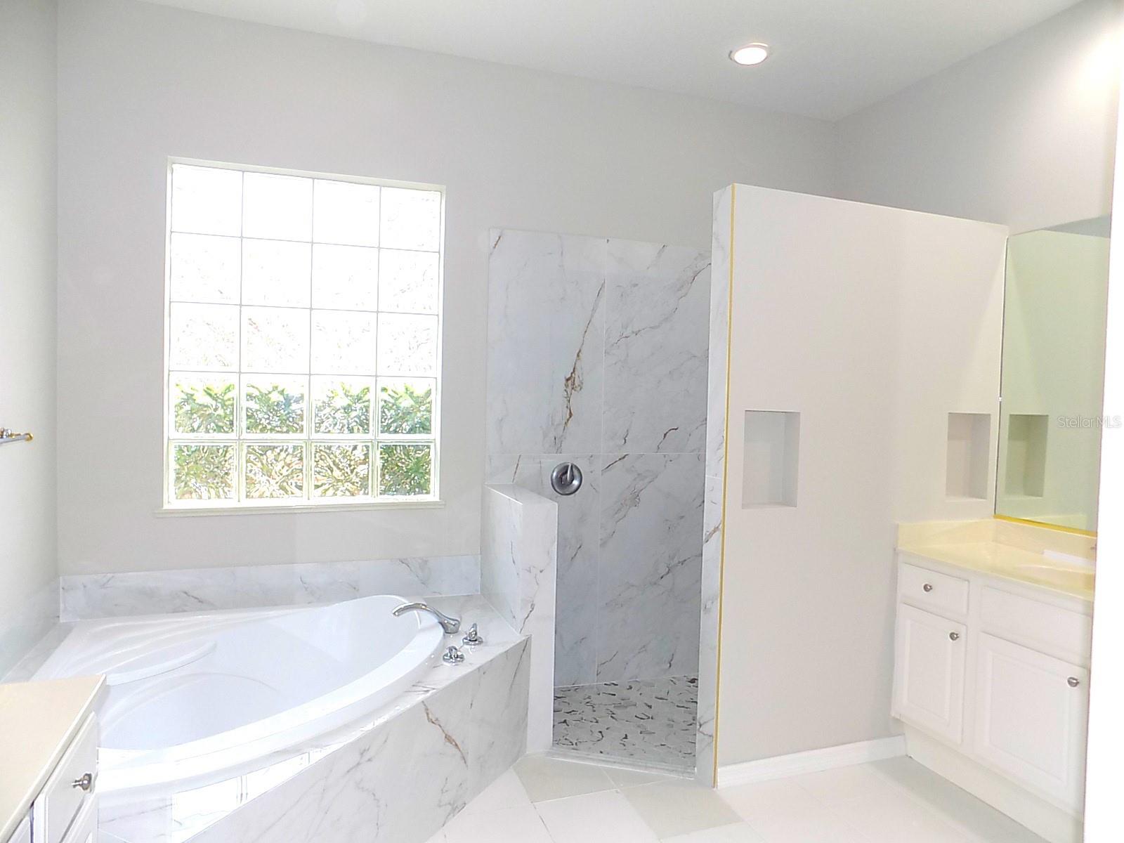 7212 SOUTHGATE CT, SARASOTA, FL, 34243