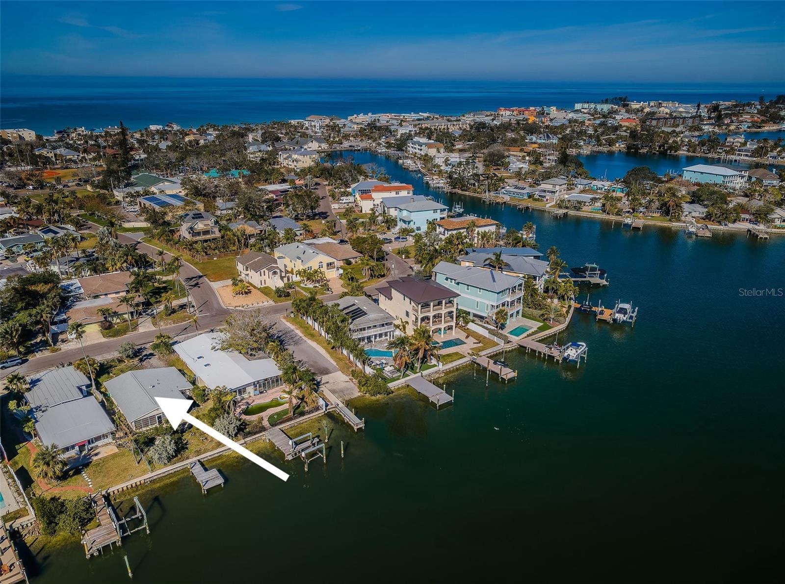 1215 BAY SHORE BLVD, INDIAN ROCKS BEACH, FL, 33785