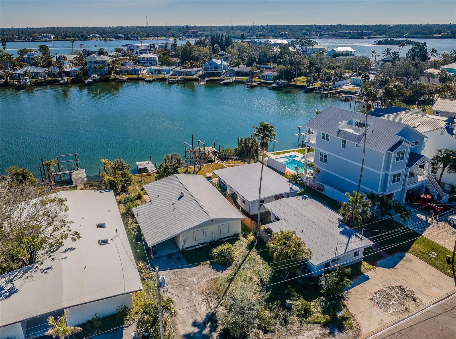 1215 BAY SHORE BLVD, INDIAN ROCKS BEACH, FL, 33785