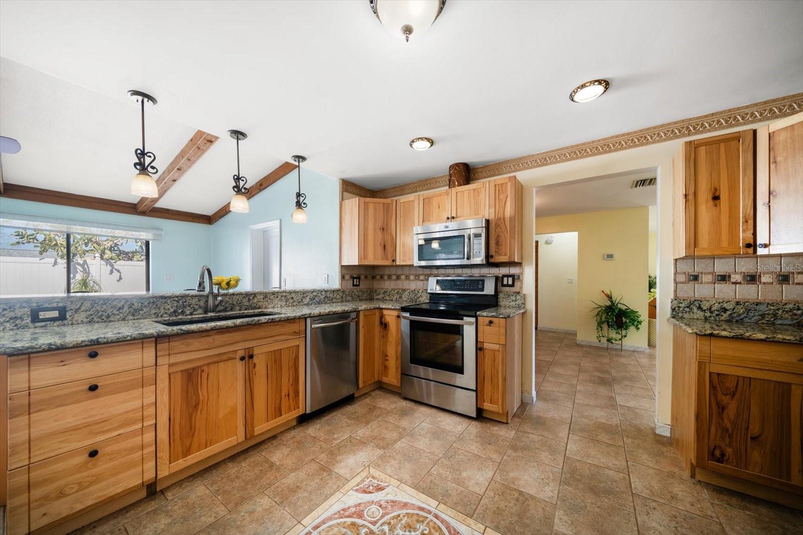 5117 ROANOKE DR, HOLIDAY, FL, 34690