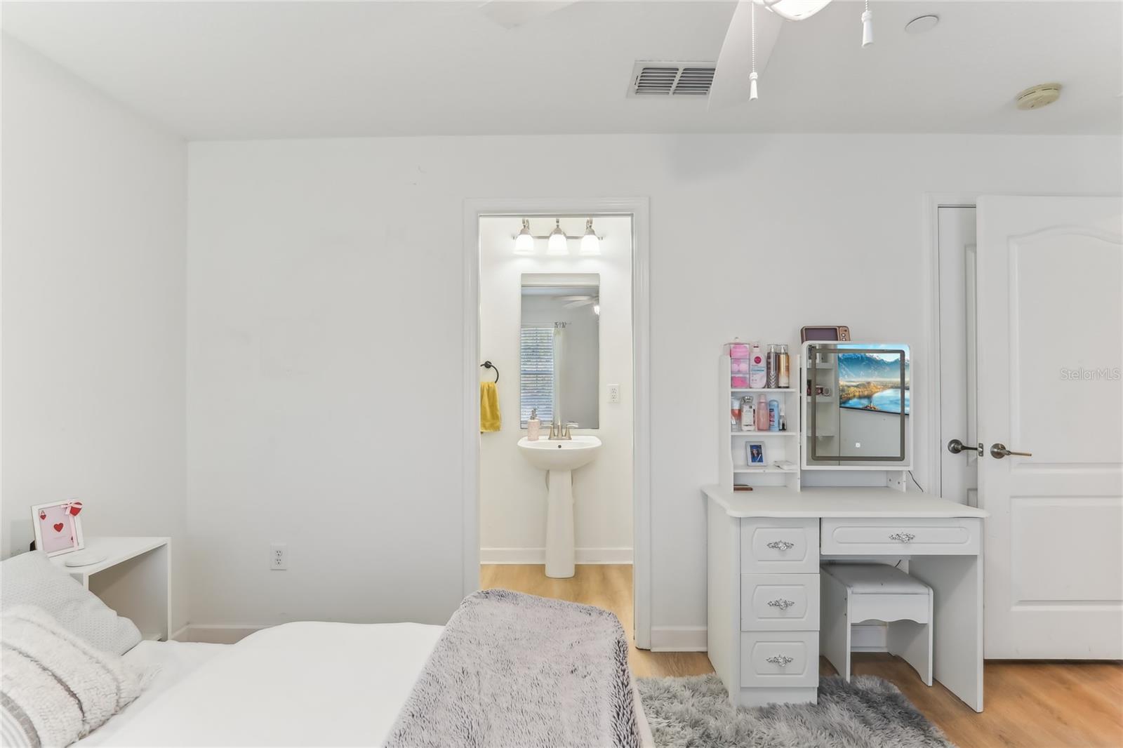 10144 ARBOR RUN DR #107, TAMPA, FL, 33647
