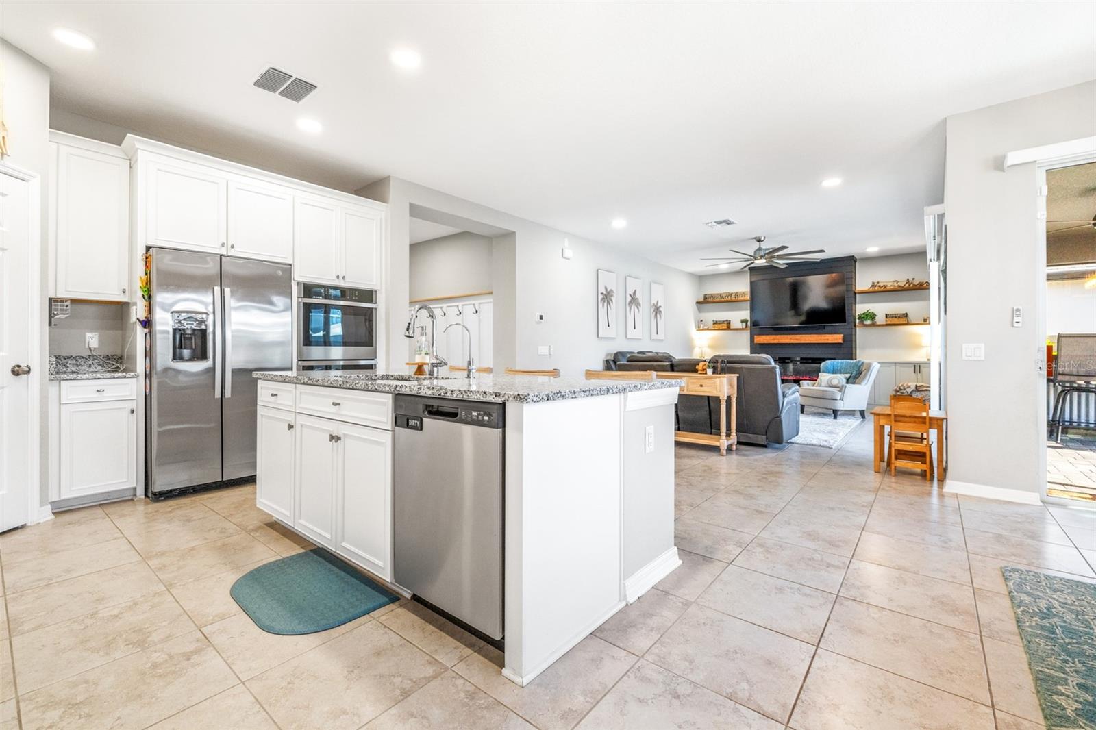 32004 SAPNA CHIME DR, WESLEY CHAPEL, FL, 33545