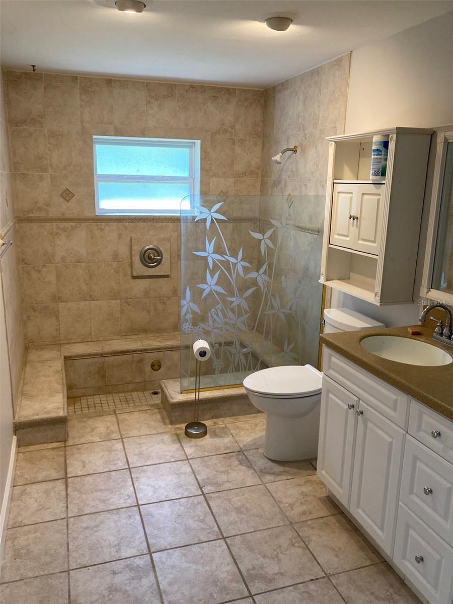 1750 BRAXTON BRAGG LN, CLEARWATER, FL, 33765
