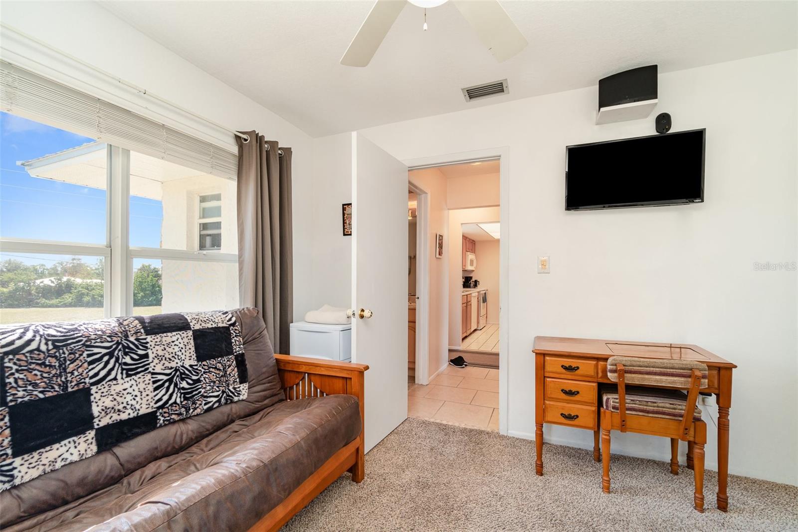 2700 MAGDALINA DR #2B, PUNTA GORDA, FL, 33950