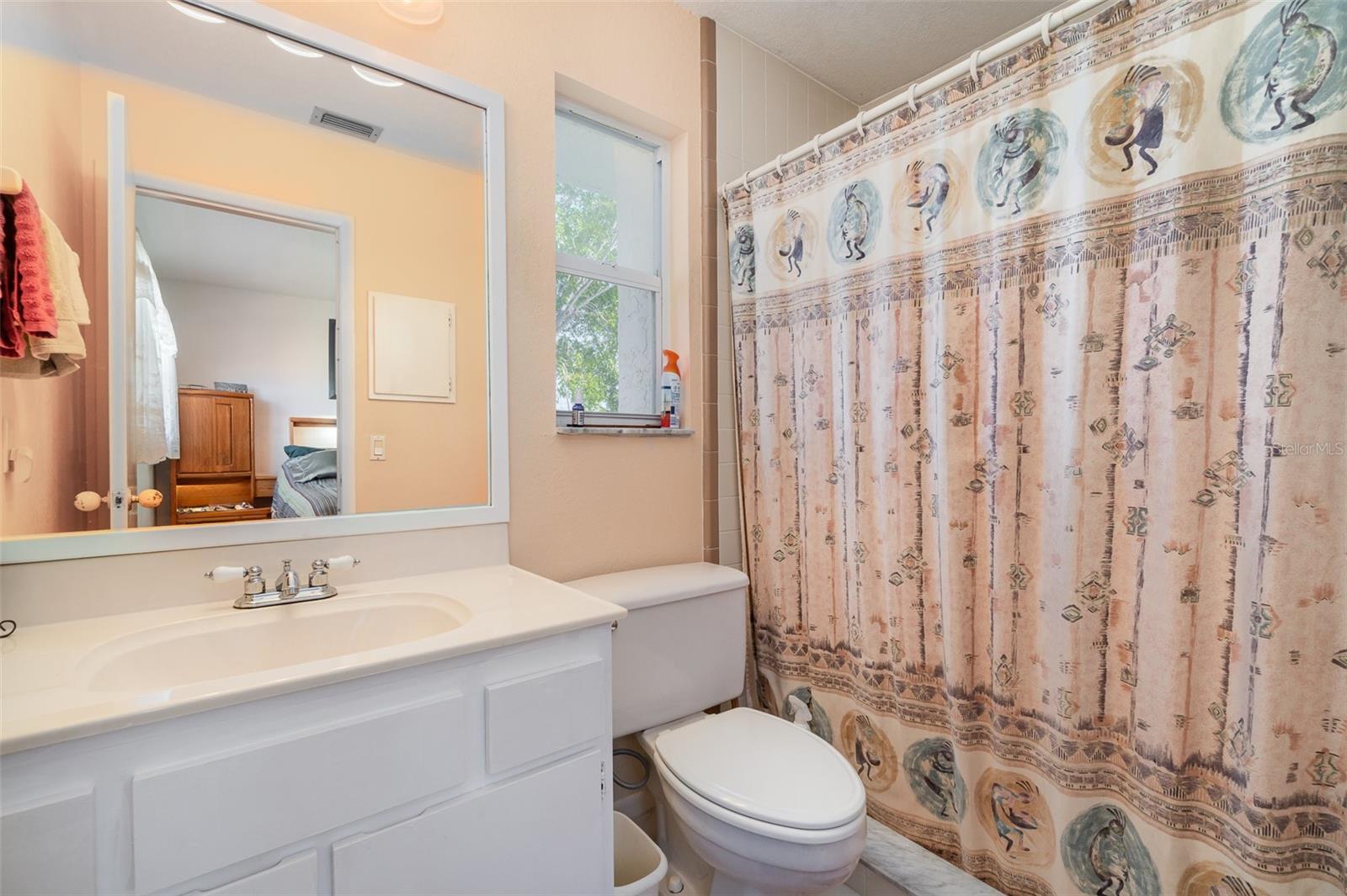 2700 MAGDALINA DR #2B, PUNTA GORDA, FL, 33950