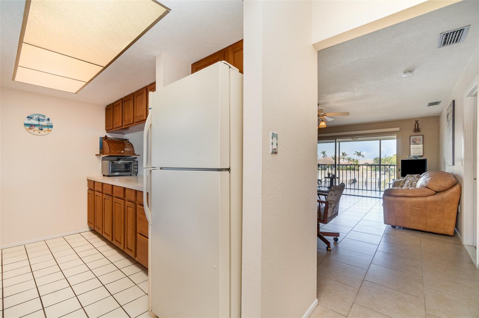2700 MAGDALINA DR #2B, PUNTA GORDA, FL, 33950