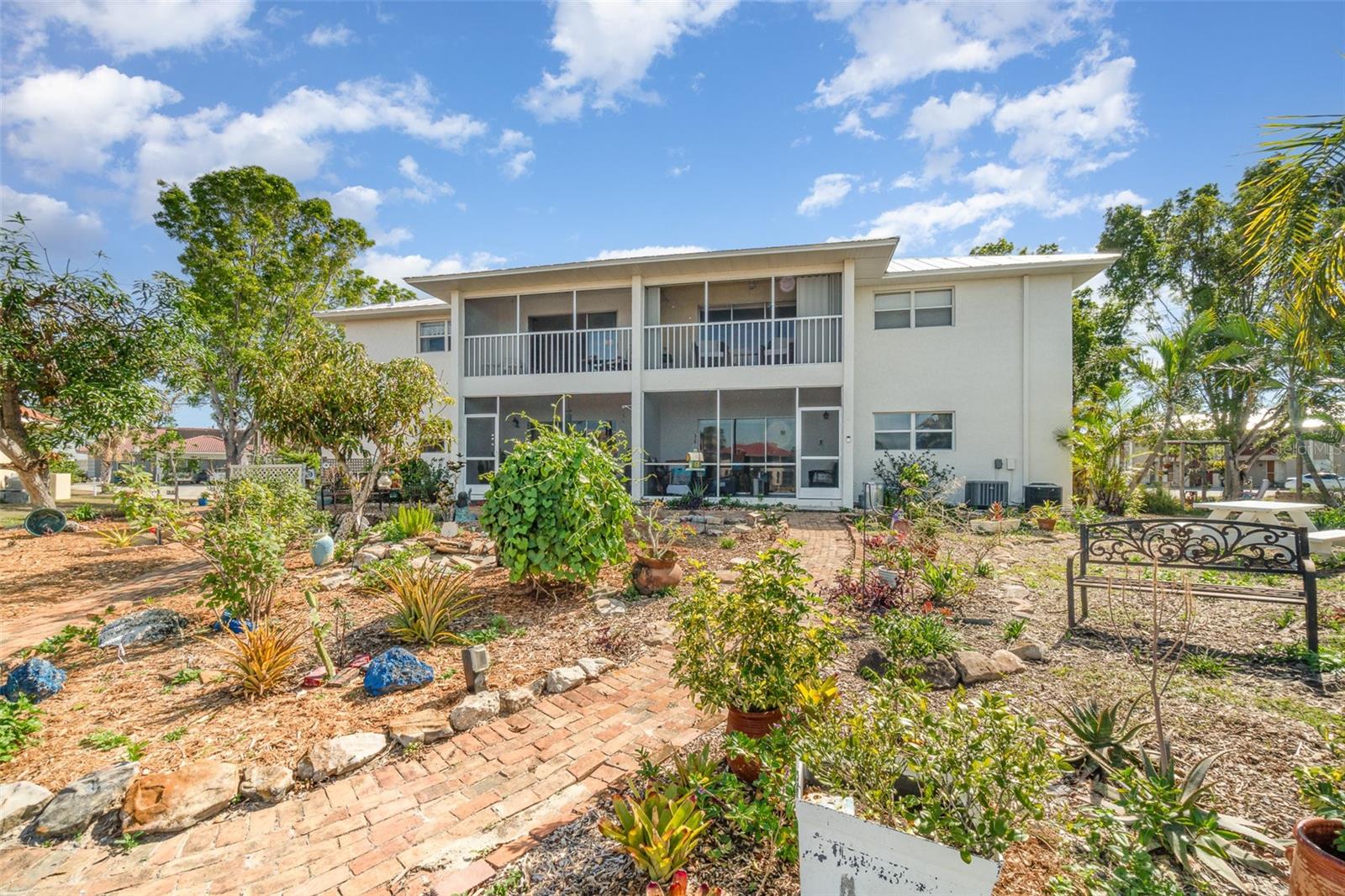 2700 MAGDALINA DR #2B, PUNTA GORDA, FL, 33950
