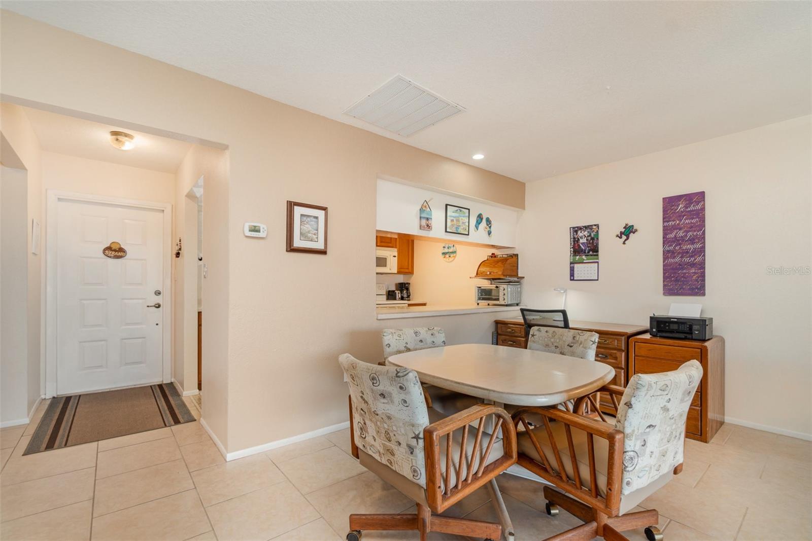 2700 MAGDALINA DR #2B, PUNTA GORDA, FL, 33950