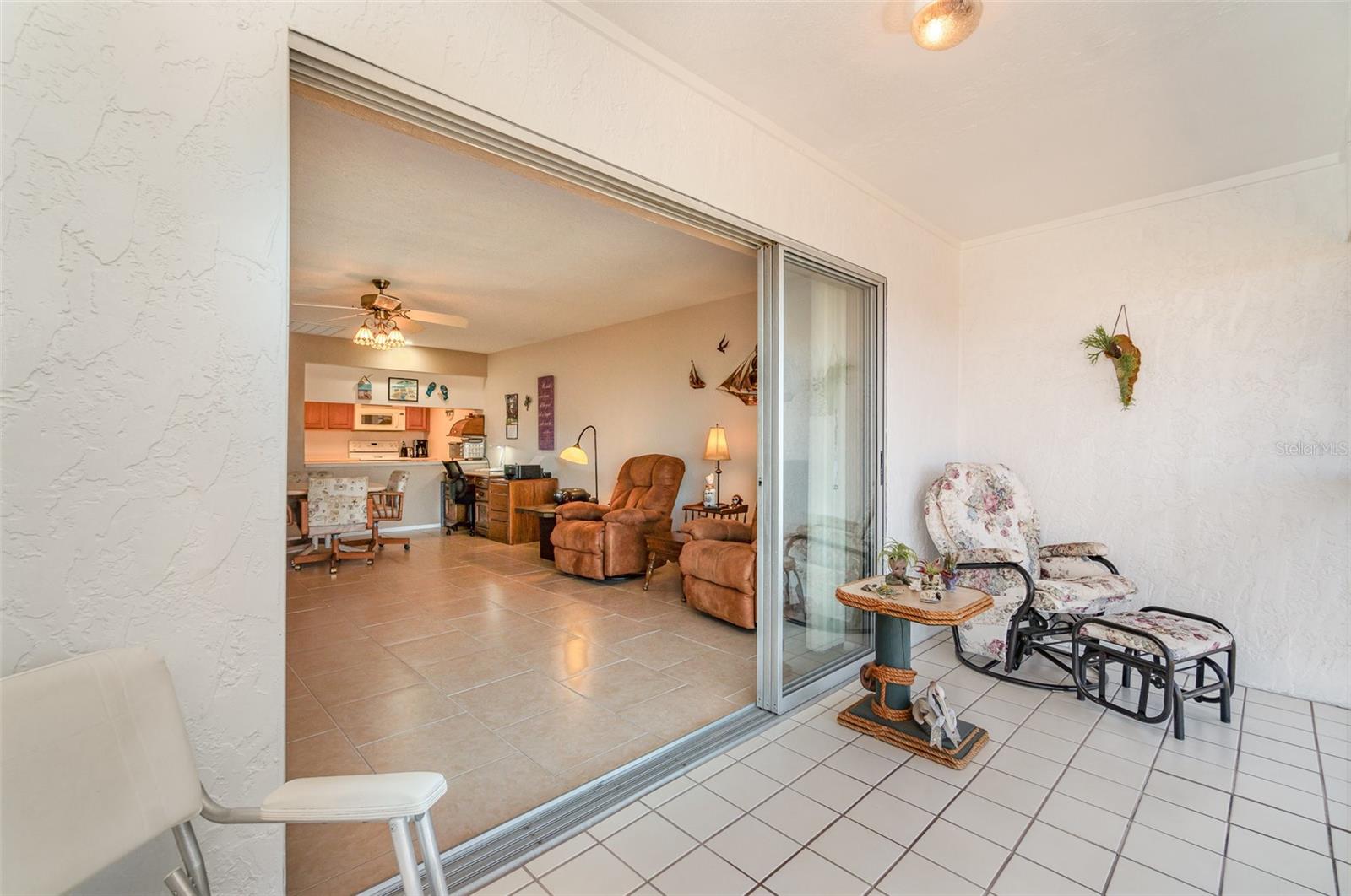 2700 MAGDALINA DR #2B, PUNTA GORDA, FL, 33950