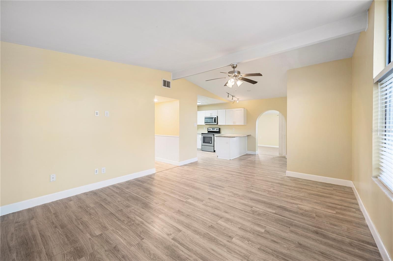 714 W EVERINA CIR, BRANDON, FL, 33510