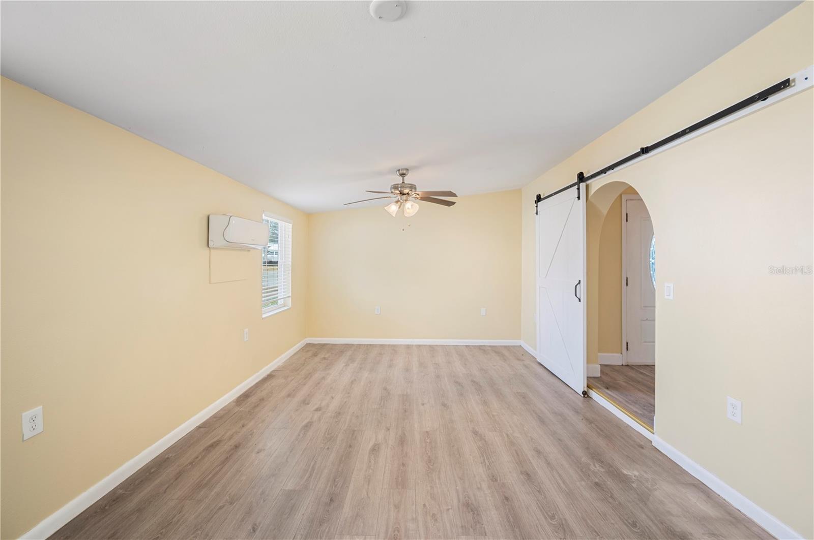 714 W EVERINA CIR, BRANDON, FL, 33510