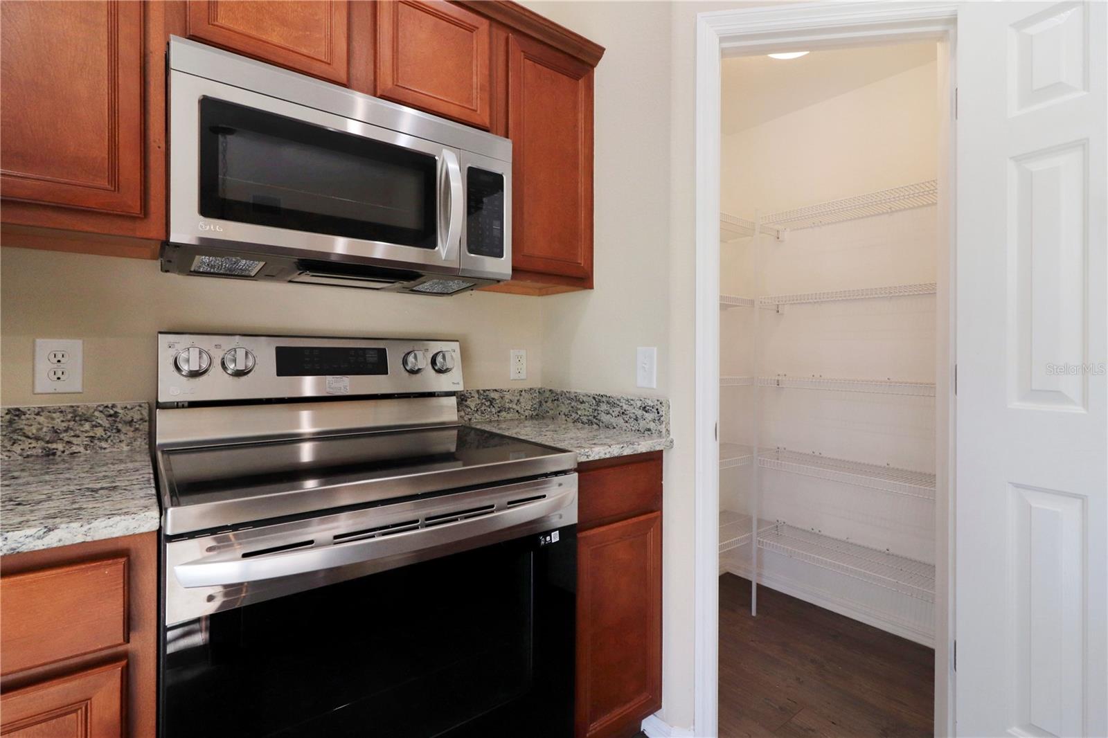 870 VINDALE RD, TAVARES, FL, 32778