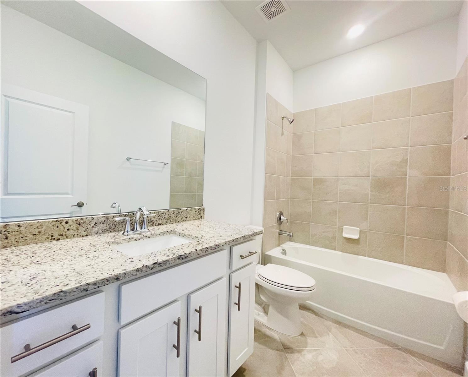 15728 SUNNY DAY DR, BRADENTON, FL, 34211