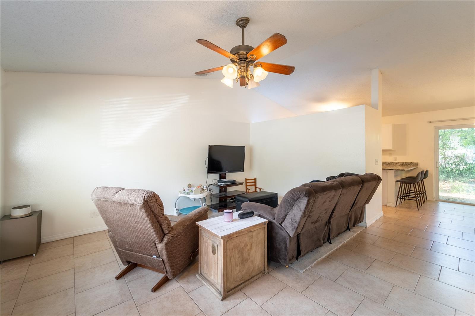 1350 ADELINE ST, ORANGE CITY, FL, 32763