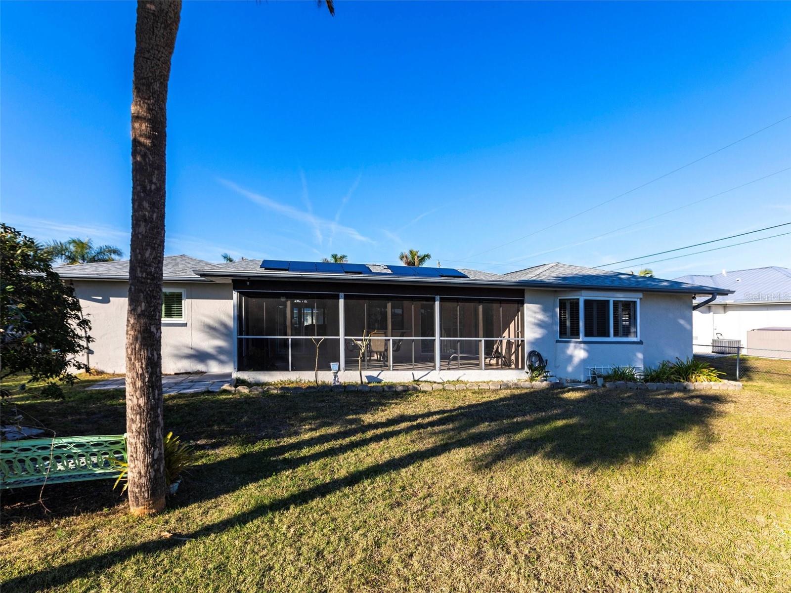 18719 VAN NUYS CIR, PORT CHARLOTTE, FL, 33948