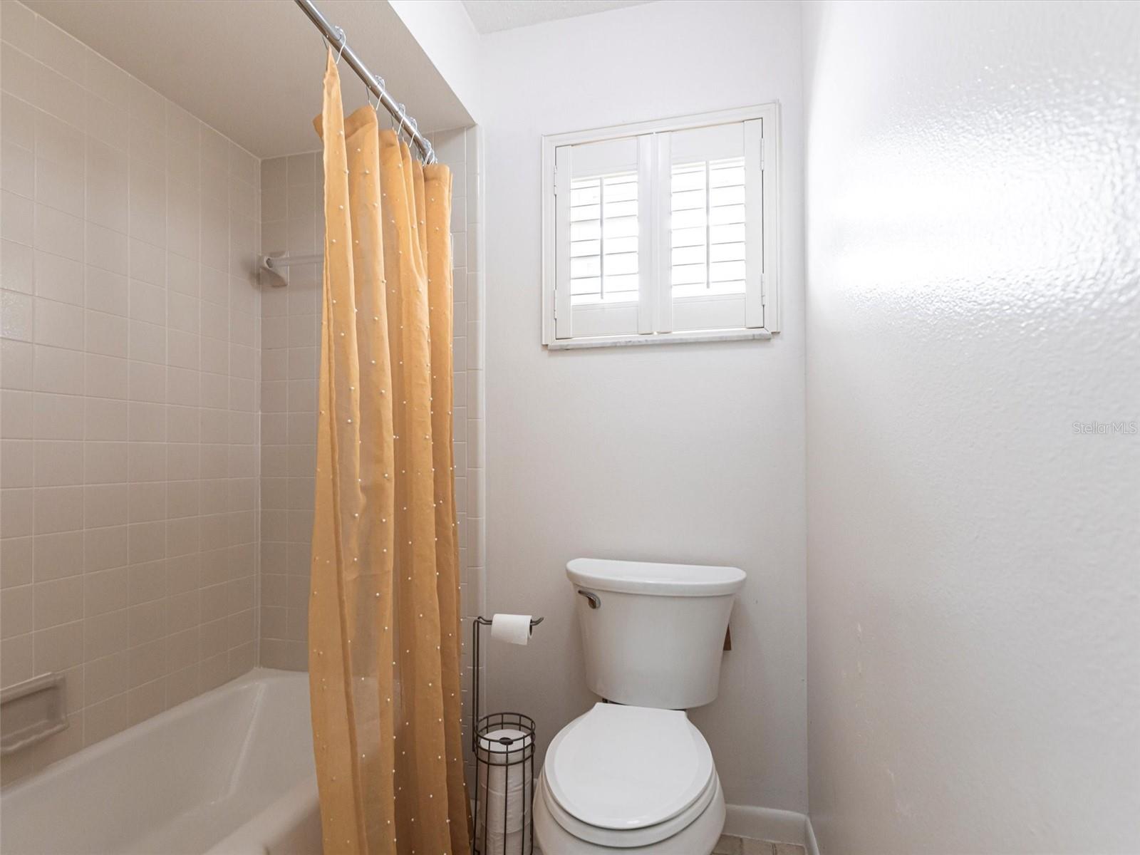 18719 VAN NUYS CIR, PORT CHARLOTTE, FL, 33948