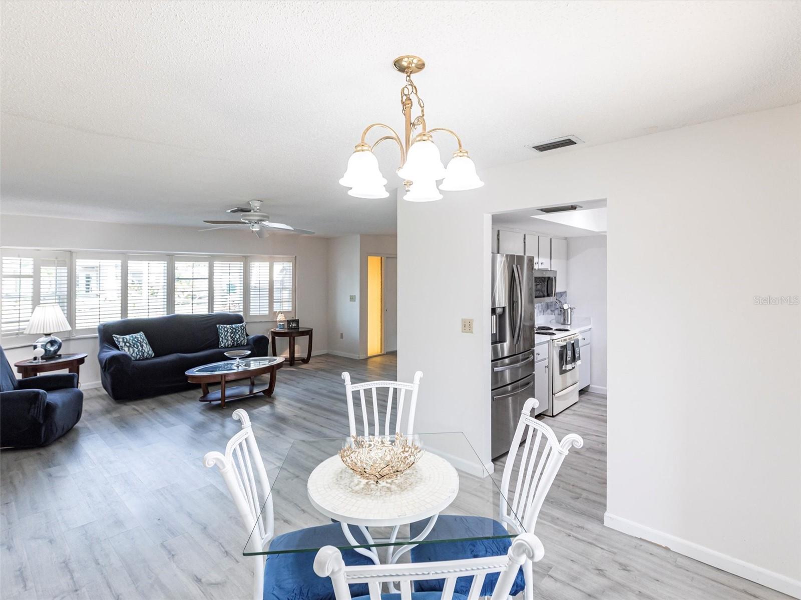 18719 VAN NUYS CIR, PORT CHARLOTTE, FL, 33948
