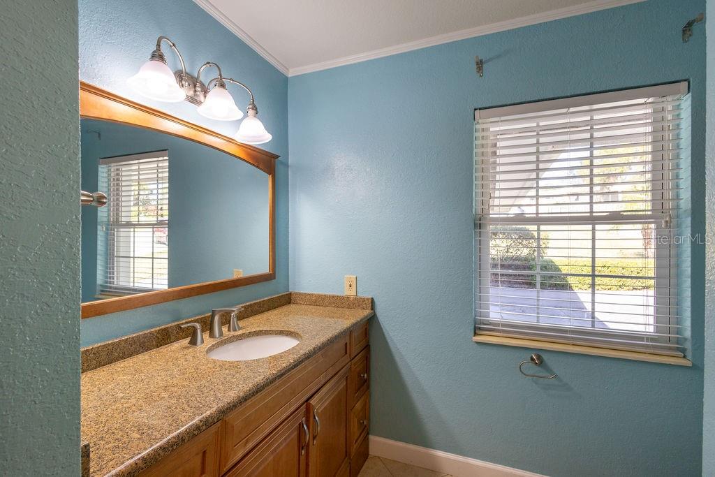 115 N LAKE FLORENCE DR, WINTER HAVEN, FL, 33884