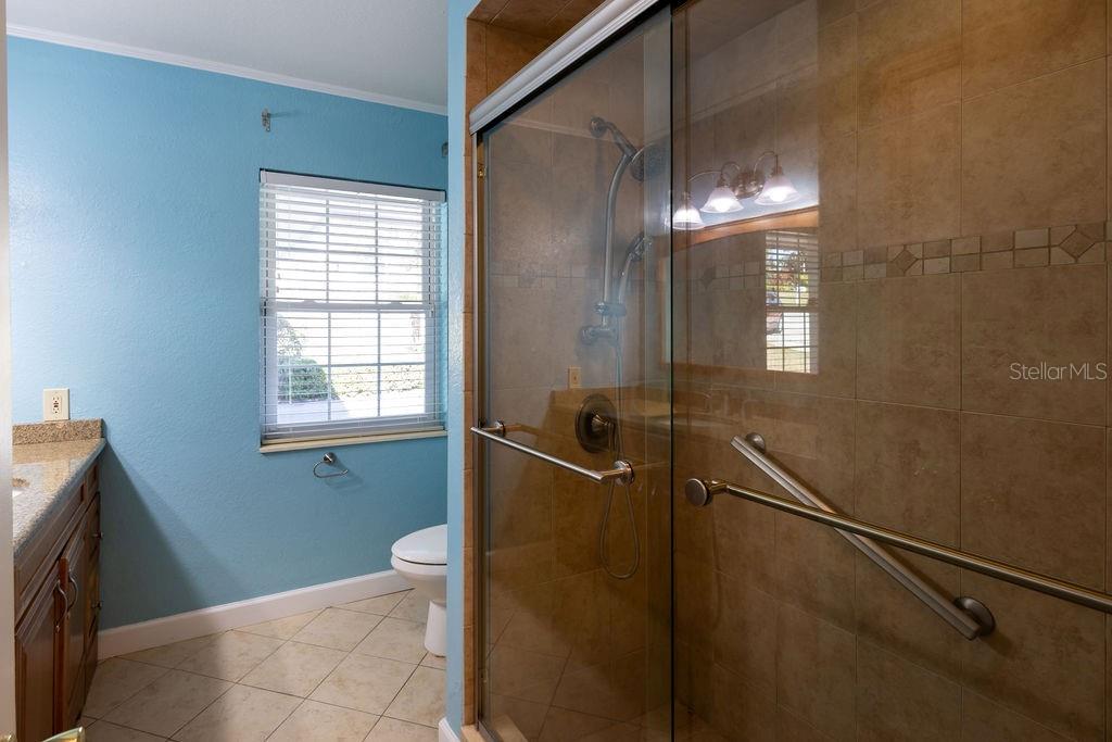 115 N LAKE FLORENCE DR, WINTER HAVEN, FL, 33884