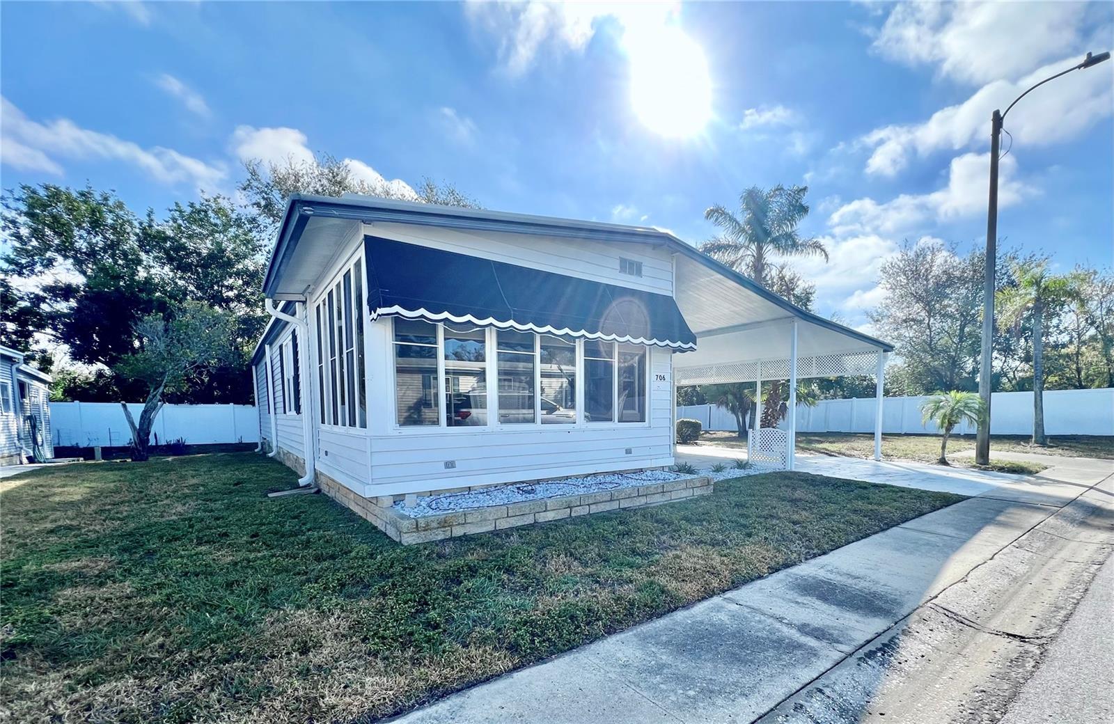 1100 BELCHER RD S #706, LARGO, FL, 33771