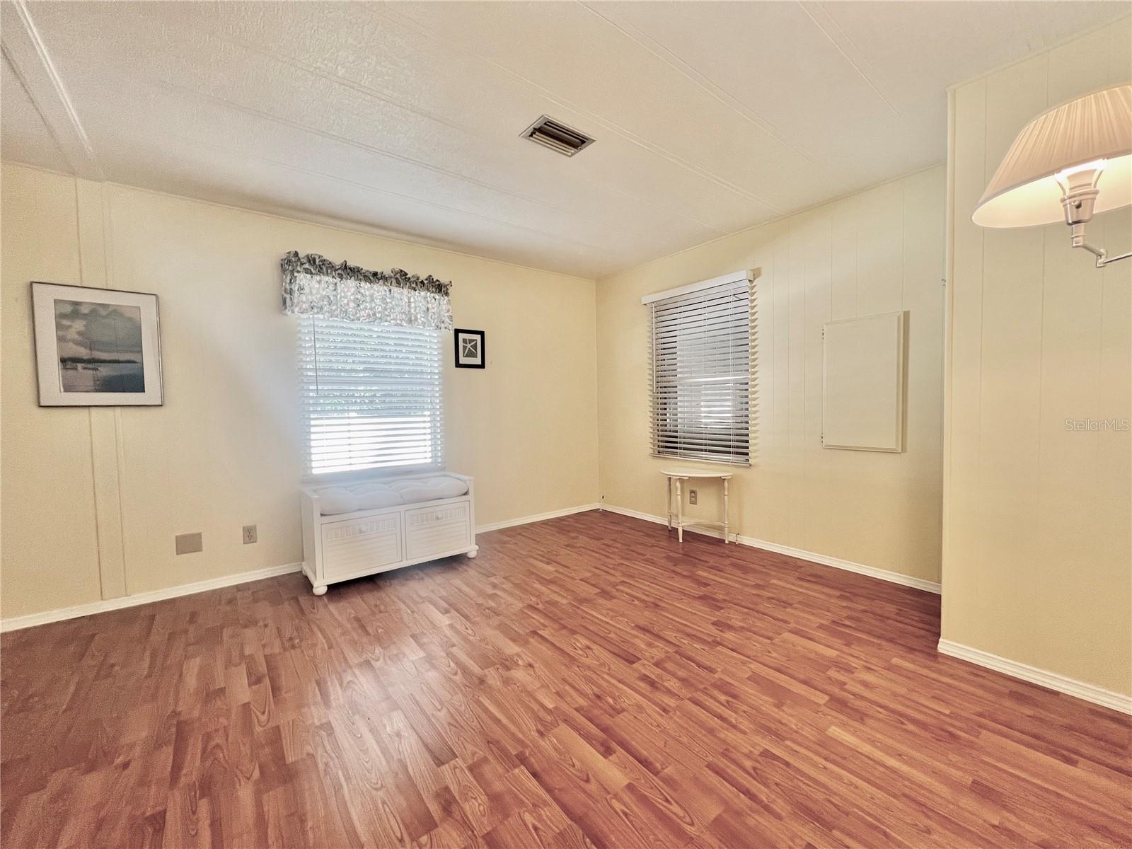 1100 BELCHER RD S #706, LARGO, FL, 33771