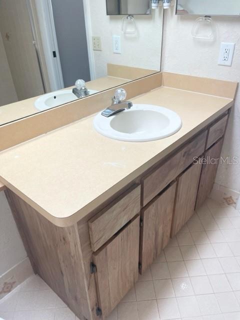 7947 RADCLIFFE CIR, PORT RICHEY, FL, 34668