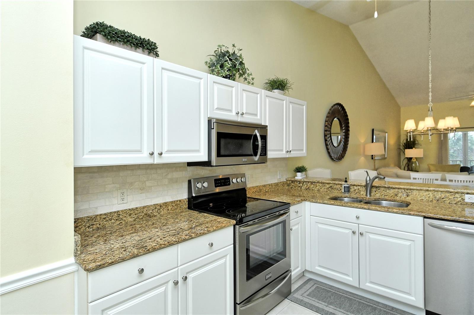 A4638706 Property Photo