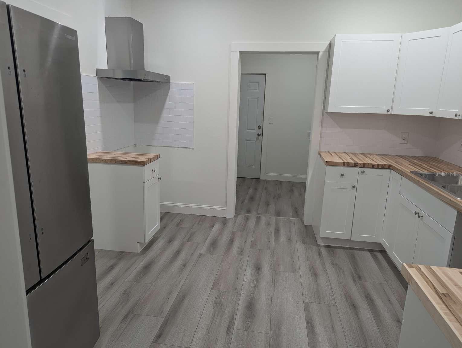 1404 W GRANFIELD AVE, PLANT CITY, FL, 33563