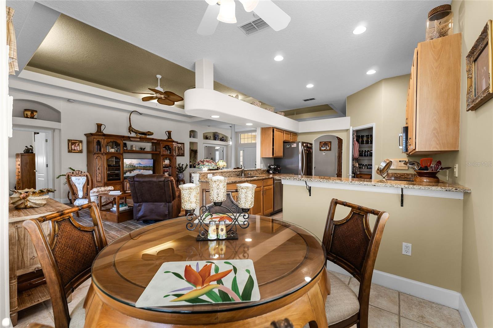 4 ARIKA AT LIONSPAW, DAYTONA BEACH, FL, 32124