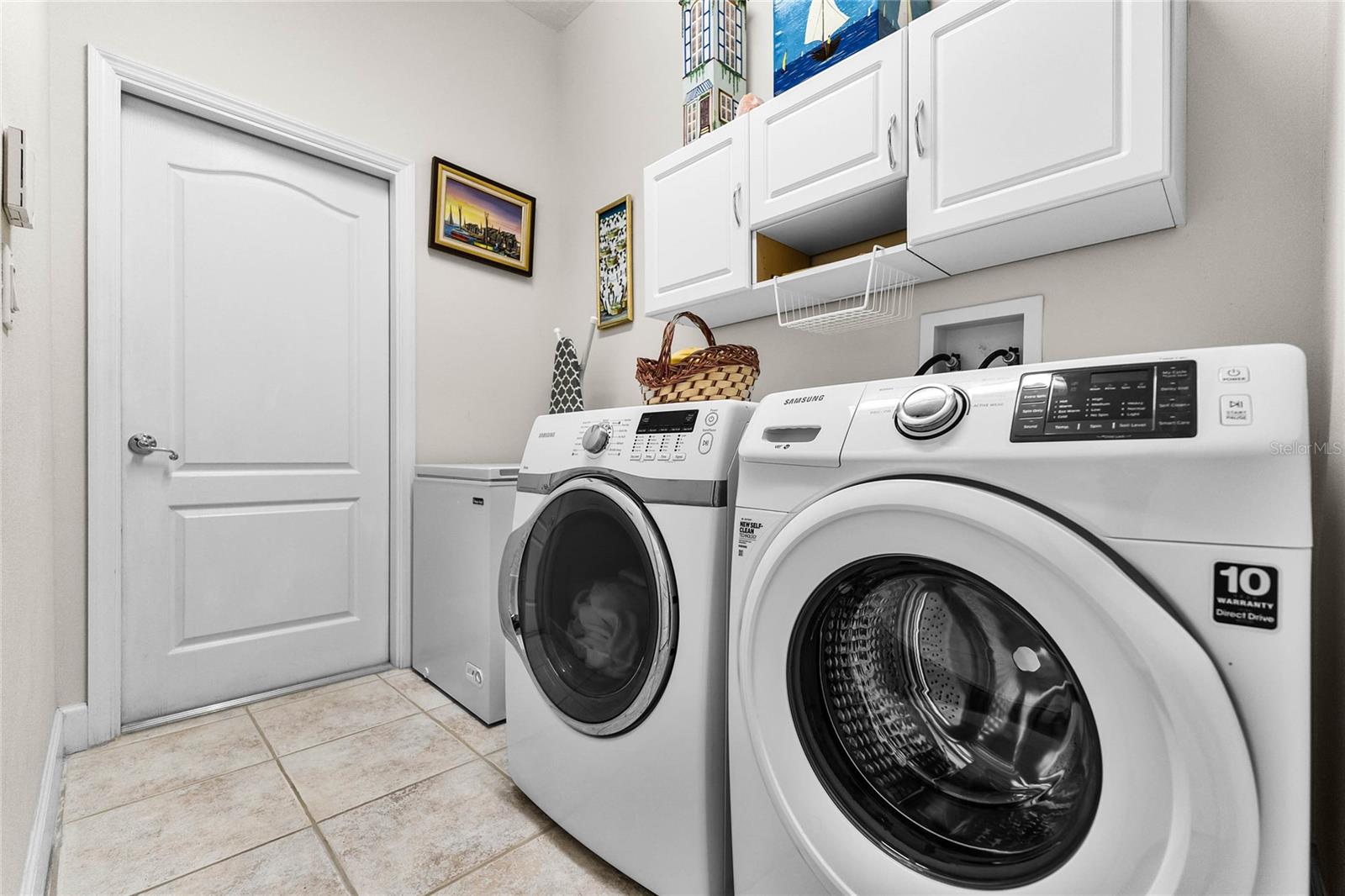 4 ARIKA AT LIONSPAW, DAYTONA BEACH, FL, 32124