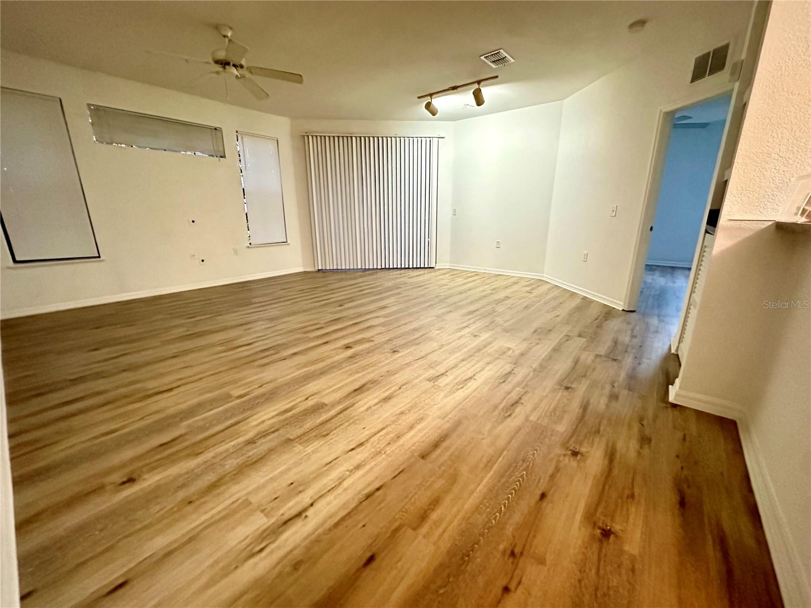 6157 METROWEST BLVD #208, ORLANDO, FL, 32835