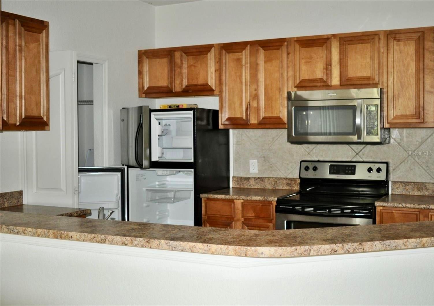 6157 METROWEST BLVD #208, ORLANDO, FL, 32835