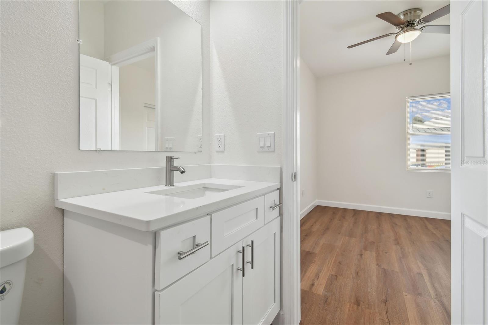 2204 E 12TH AVE, TAMPA, FL, 33605