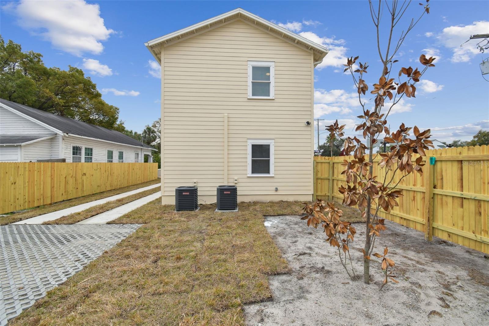 2204 E 12TH AVE, TAMPA, FL, 33605