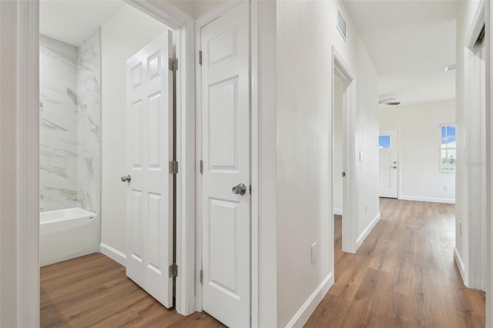 2204 E 12TH AVE, TAMPA, FL, 33605