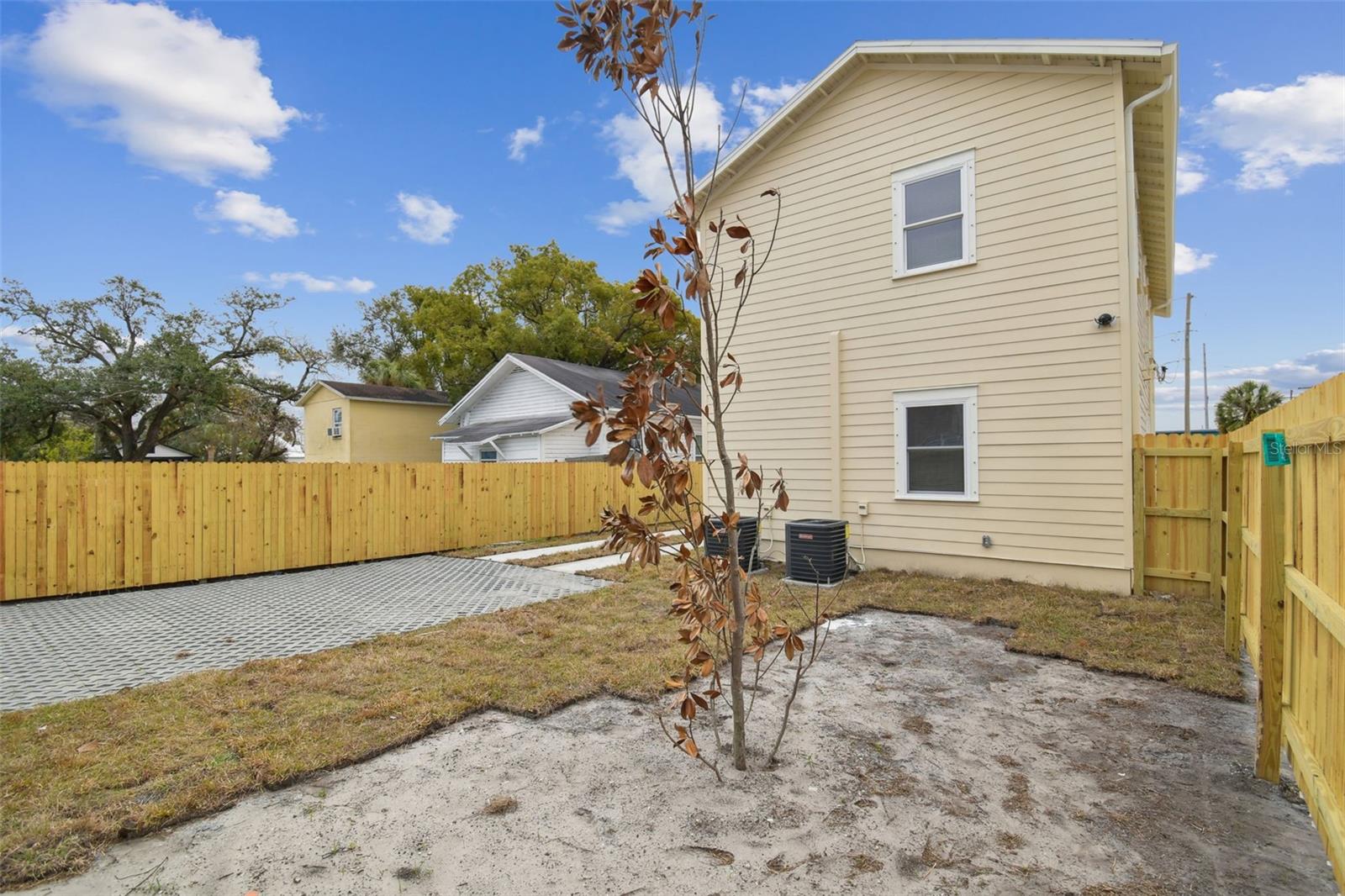 2204 E 12TH AVE, TAMPA, FL, 33605