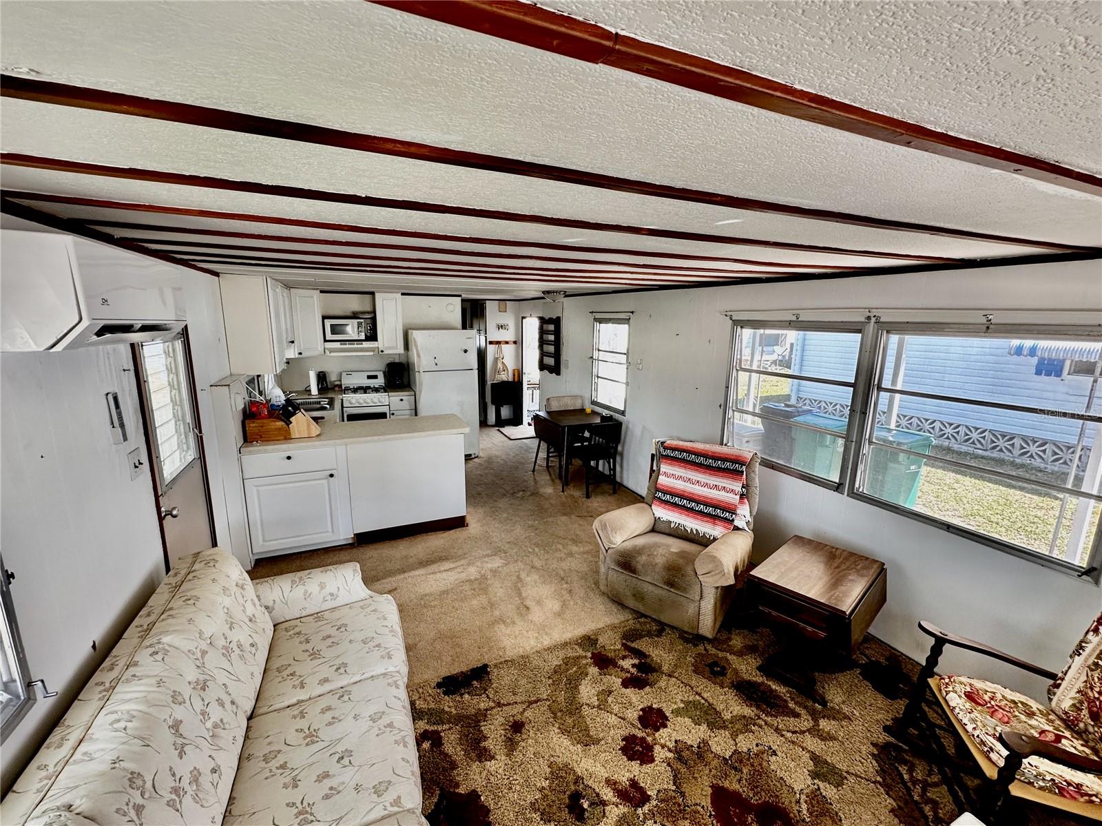 A4638721 Property Photo