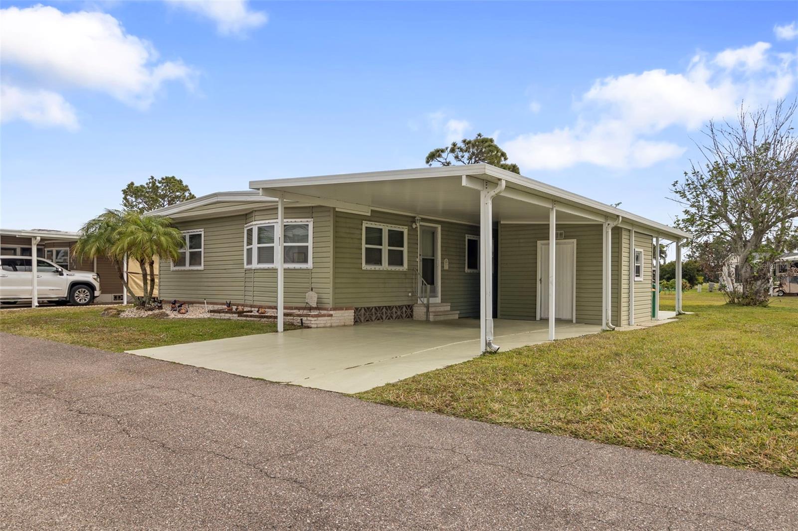 C7504497 Property Photo