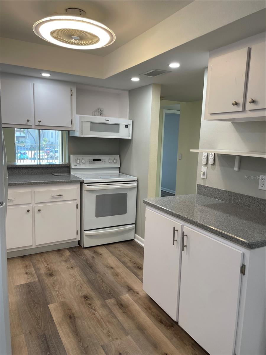 4900 38TH WAY S #201, ST PETERSBURG, FL, 33711