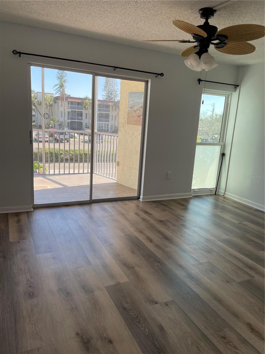 4900 38TH WAY S #201, ST PETERSBURG, FL, 33711