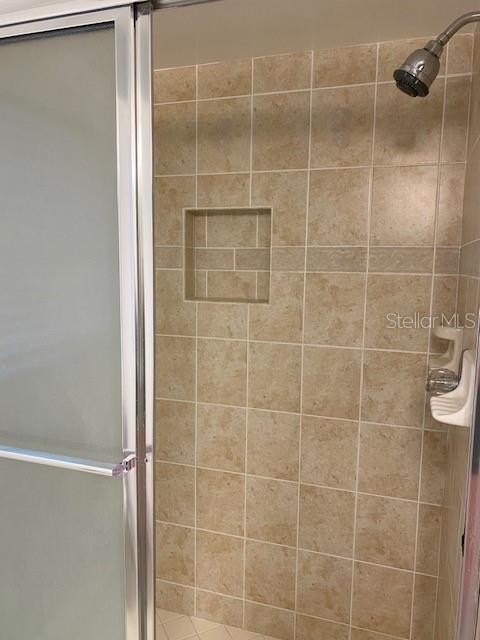 5103 OAKHAVEN LN, TAMPA, FL, 33617
