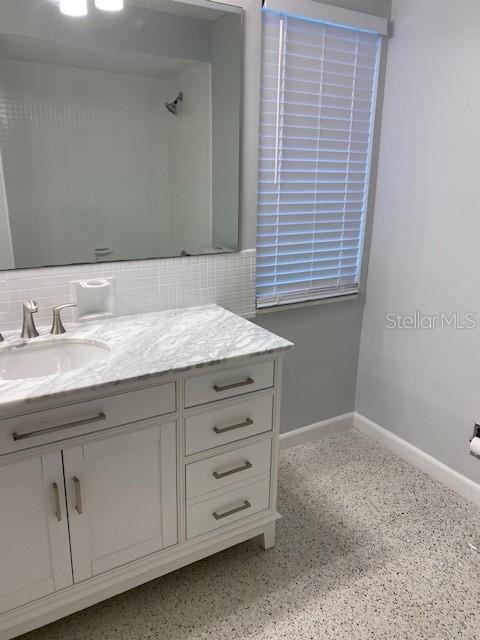 5103 OAKHAVEN LN, TAMPA, FL, 33617